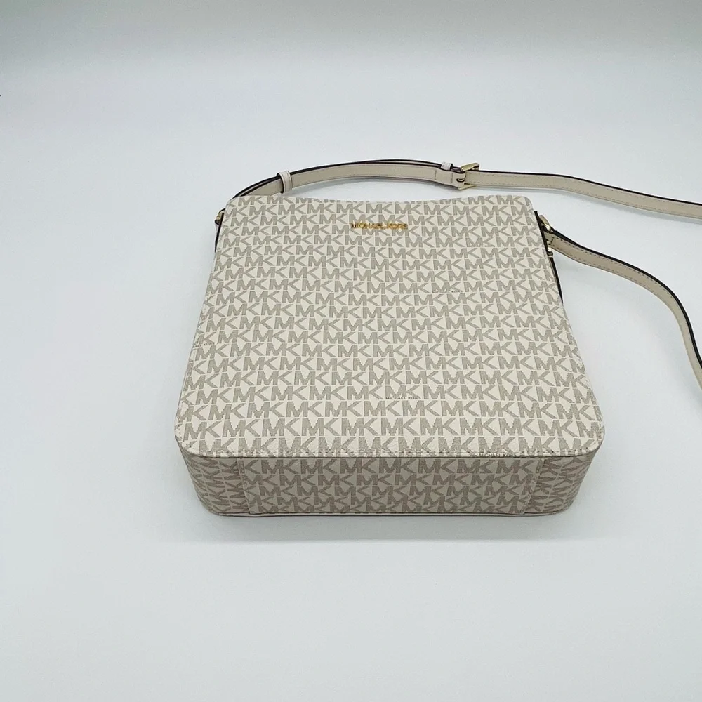 Michael Kors Large Crossbody Messenger Bag